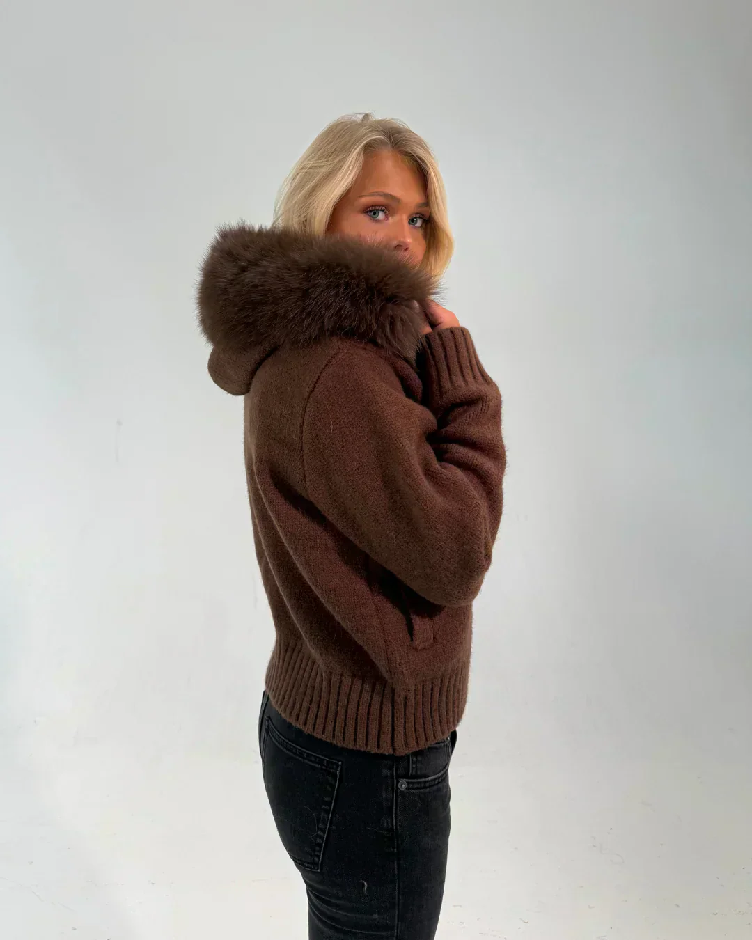 FUR ZIP JACKET CHOCOLATE - Image 2