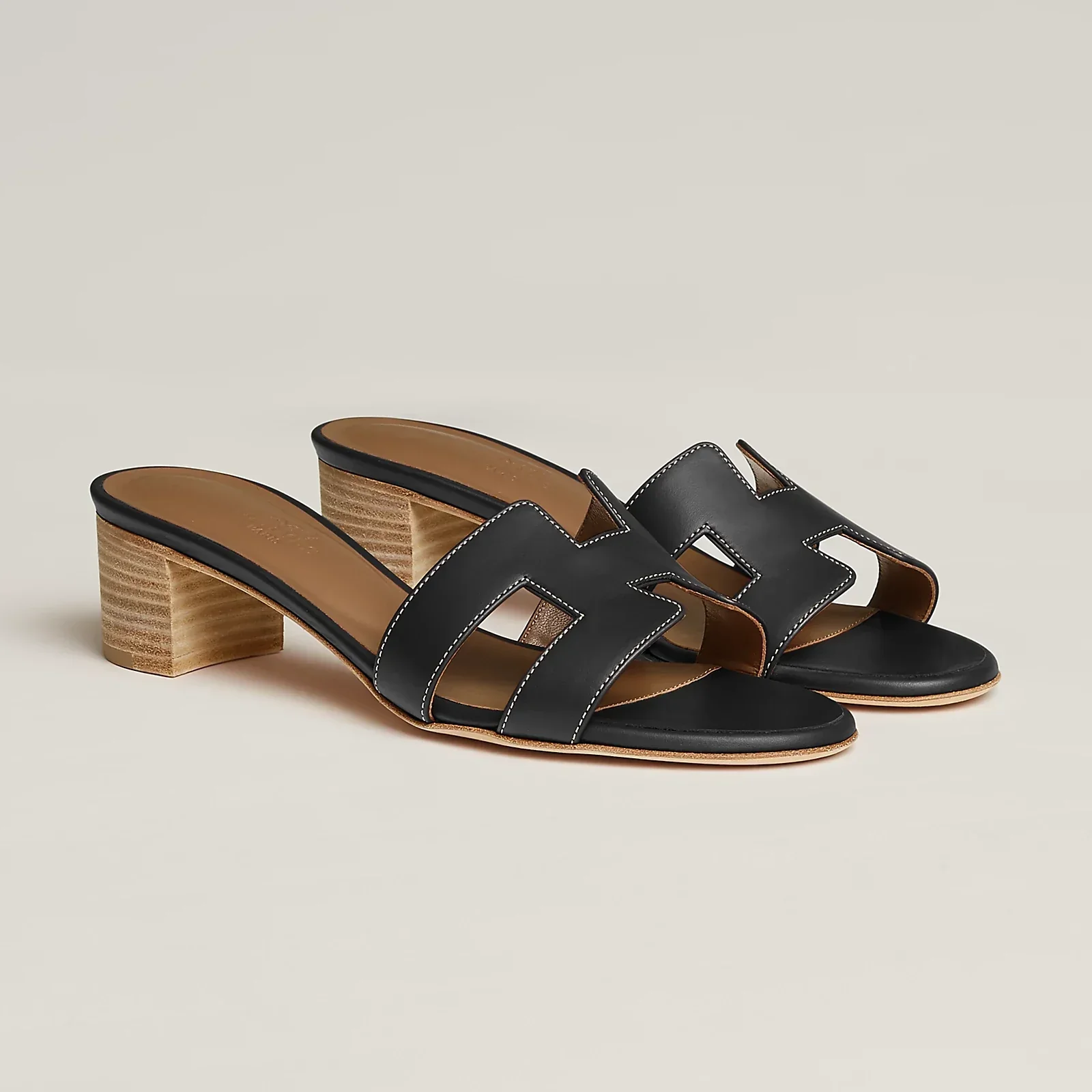 H OASIS HEELED SANDALS BLACK
