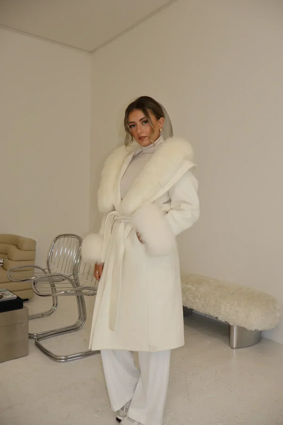LUNEA LUXE LONG COAT WHITE - Image 2