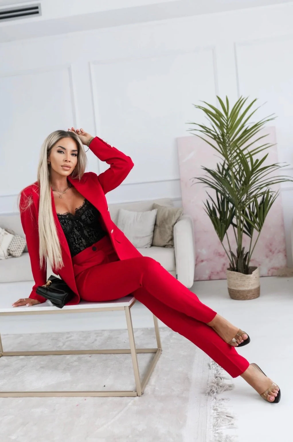 Marynarka Power Chic – Czerwona - Image 4