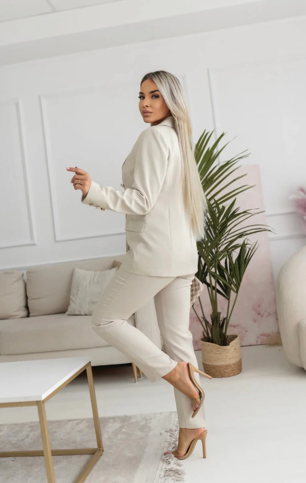 Marynarka Premium Chic – Kremowa - Image 2
